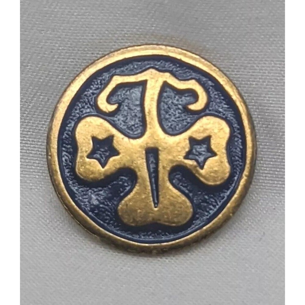Vintage 1980s Girl Scouts Blue Lapel Clover Pin 3/4"